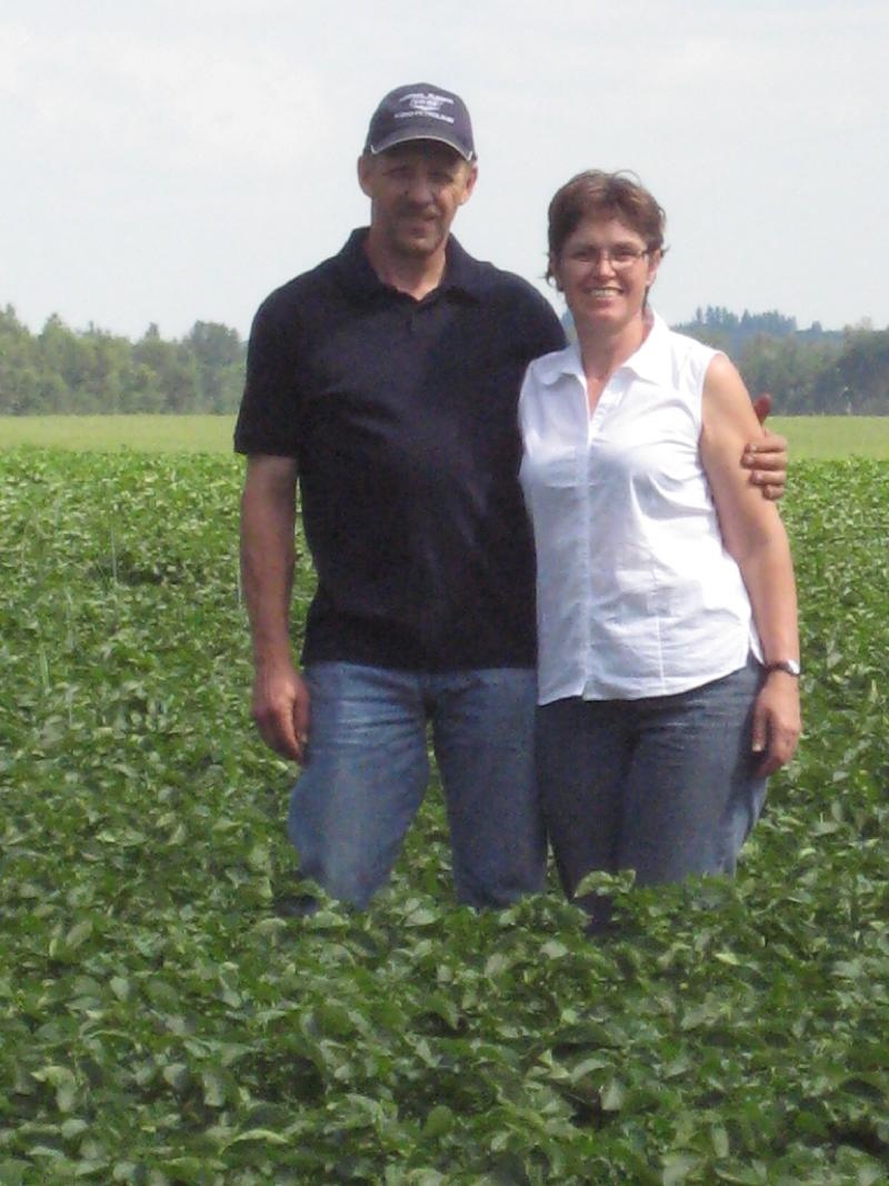 John & Corry in Potato field