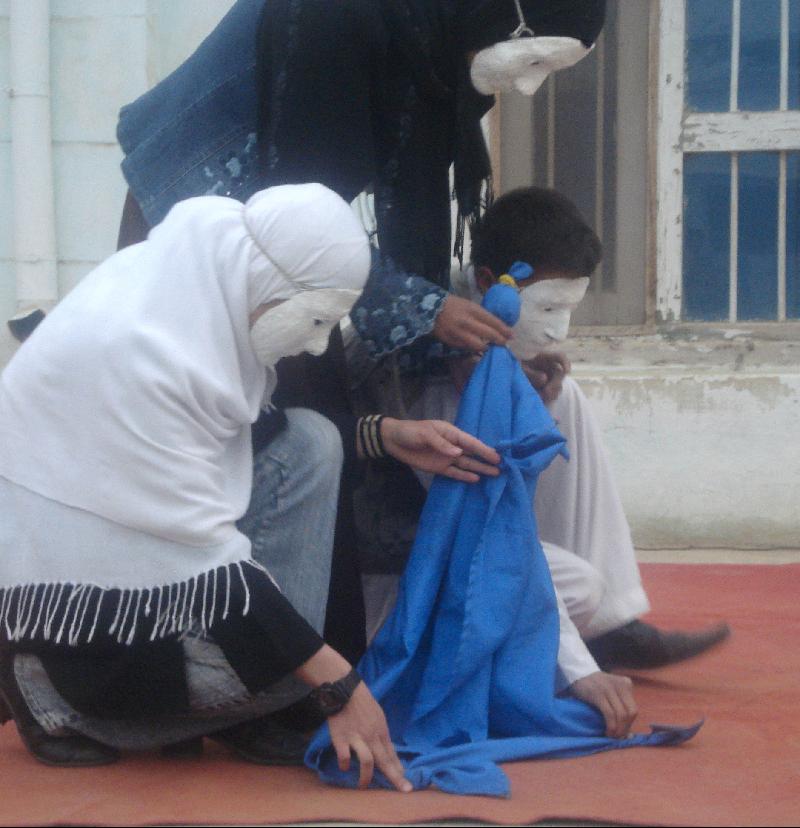 Puppetry performance in Kunduz