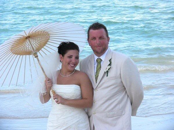 Bride and Groom by the SEA!