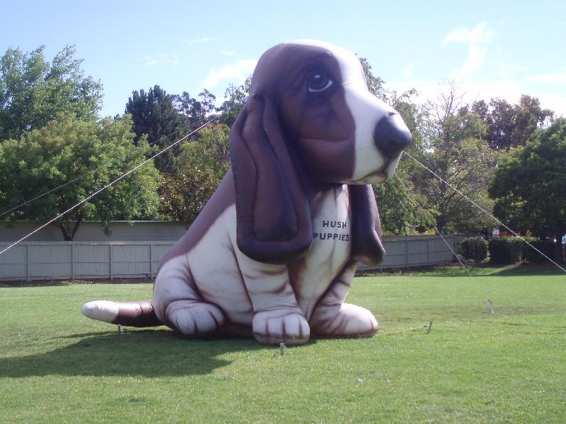 Hush Puppy inflatable 2008