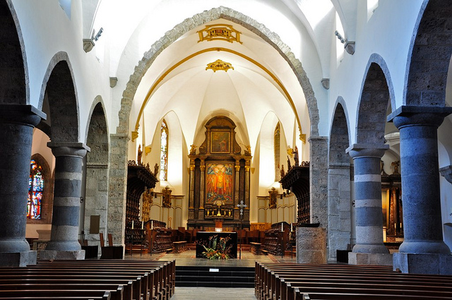 Abbey St Maurice Interior