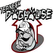 Teaneck Doghouse